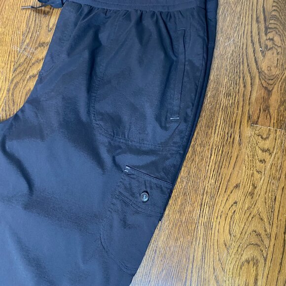 L.L. Bean Vista Camp Cropped Pants Classic Black 2X plus lightweight - Picture 6 of 12